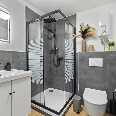 Apartmán Kurzzeitglueck 24h Self Check-in Ow01-01 *